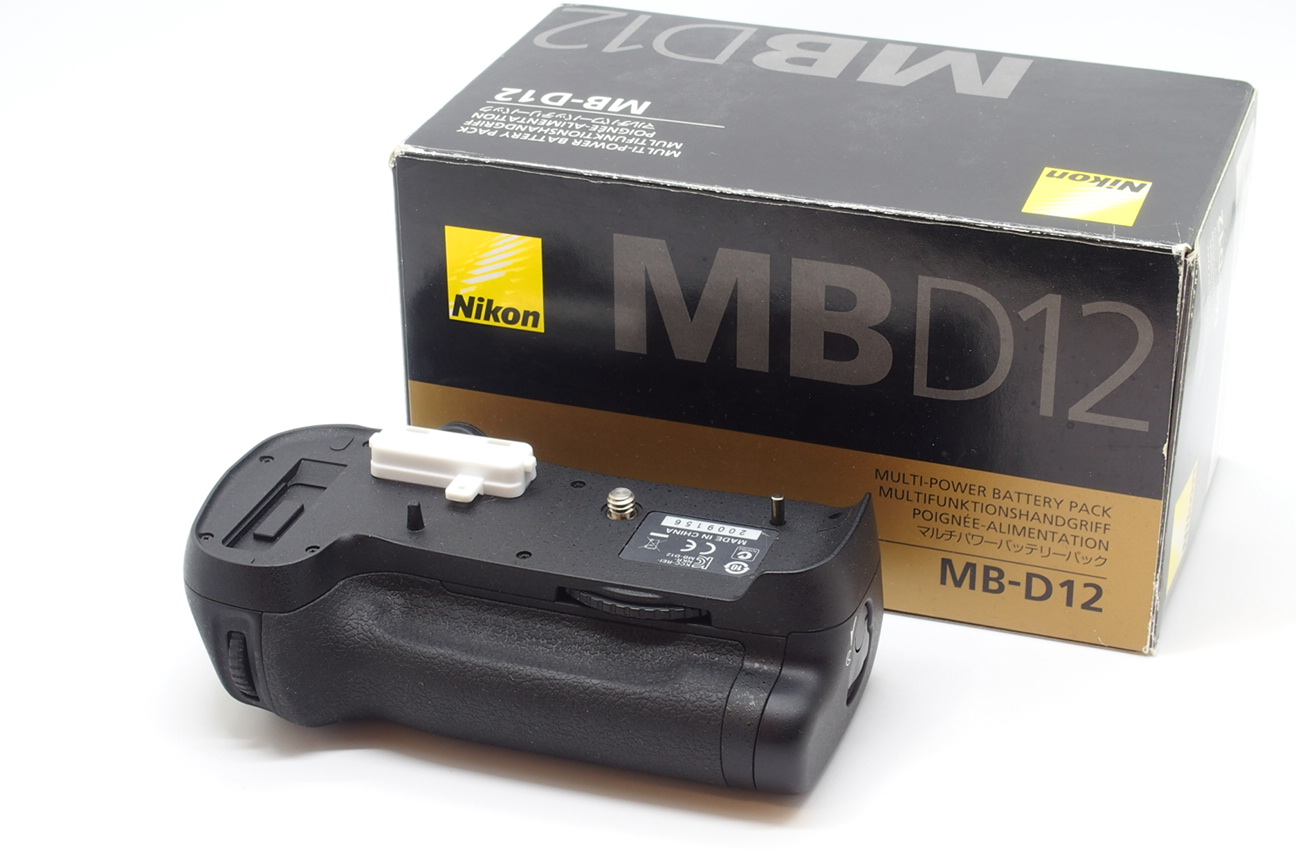Nikno MB-D12  für Nikon D800/D810