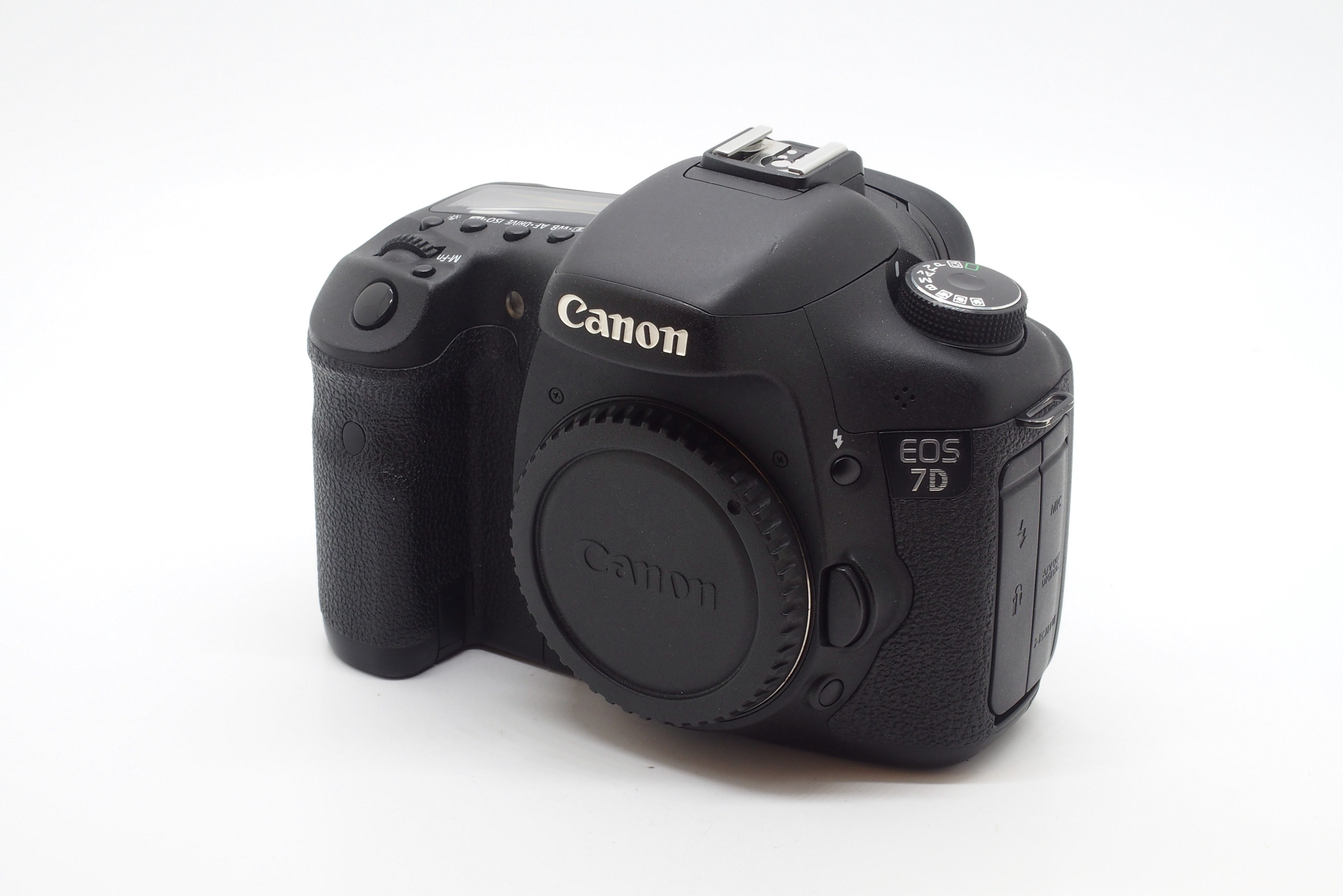 Canon EOS 7D    Auslösungen: 43905