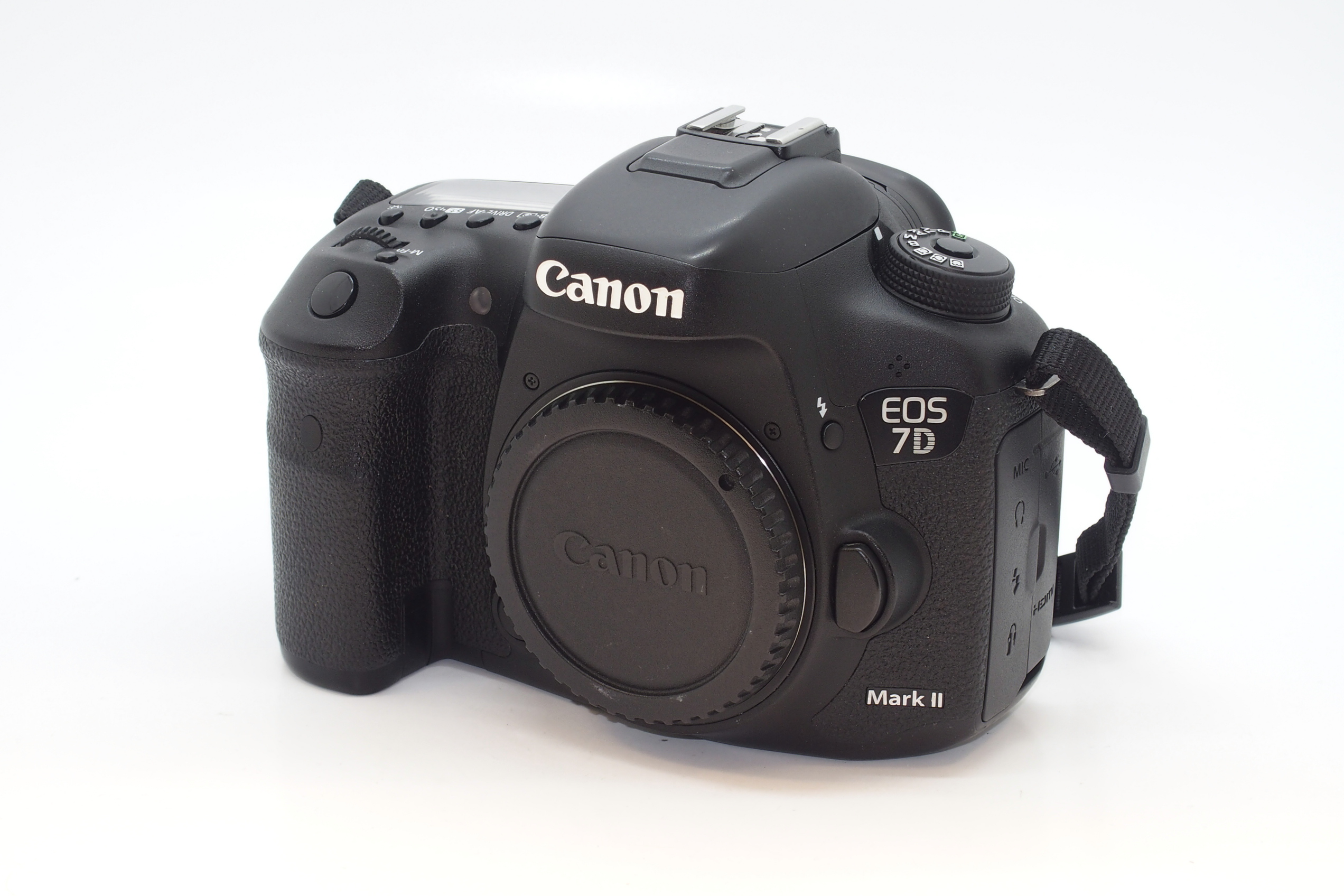 Canon EOS 7D Mark II  Auslösungen: 52437