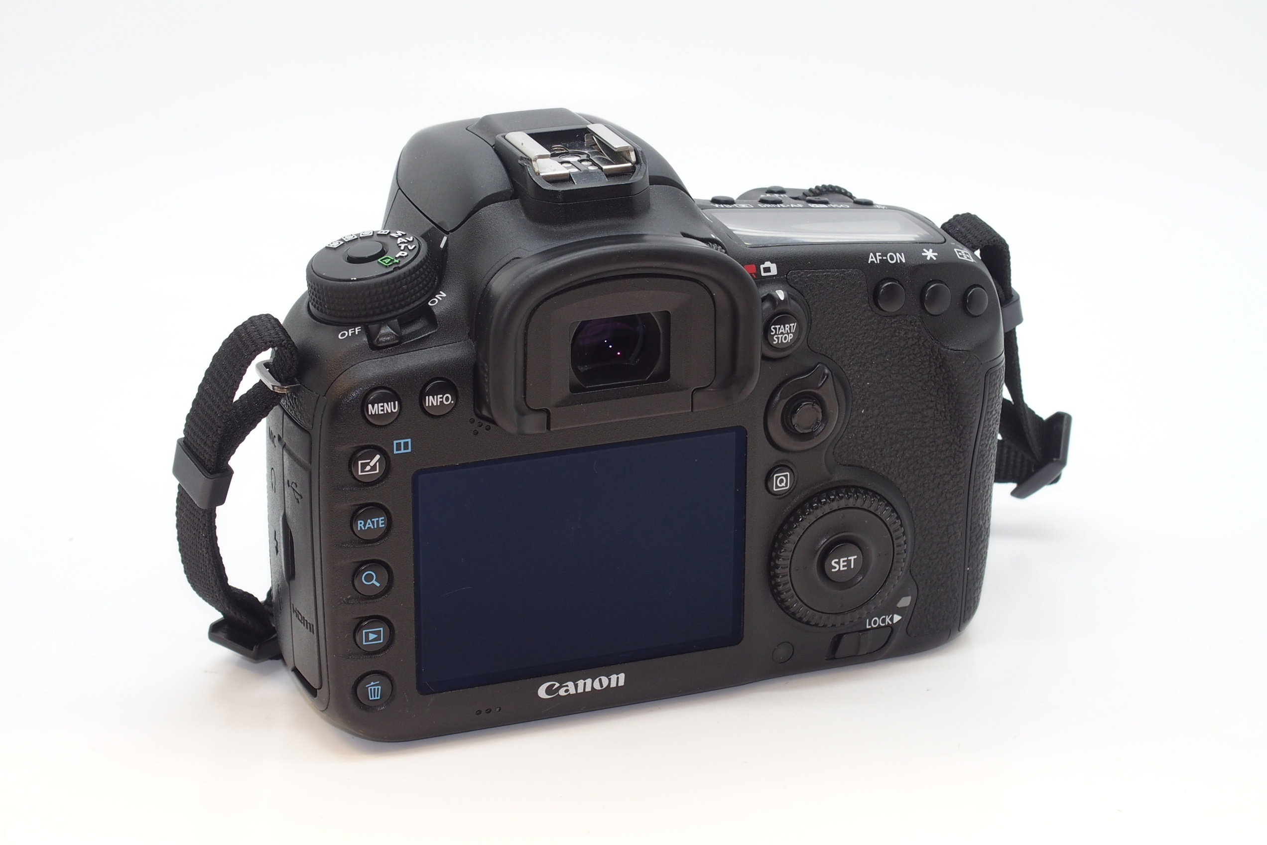Canon EOS 7D Mark II  Auslösungen: 52437 Bild 02